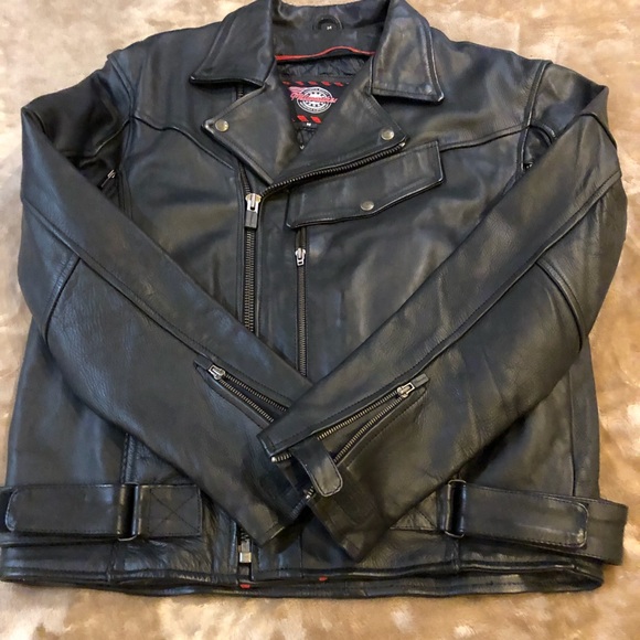 milwaukee Other - Leather men’s  Milwaukee motorcycle jacket black
